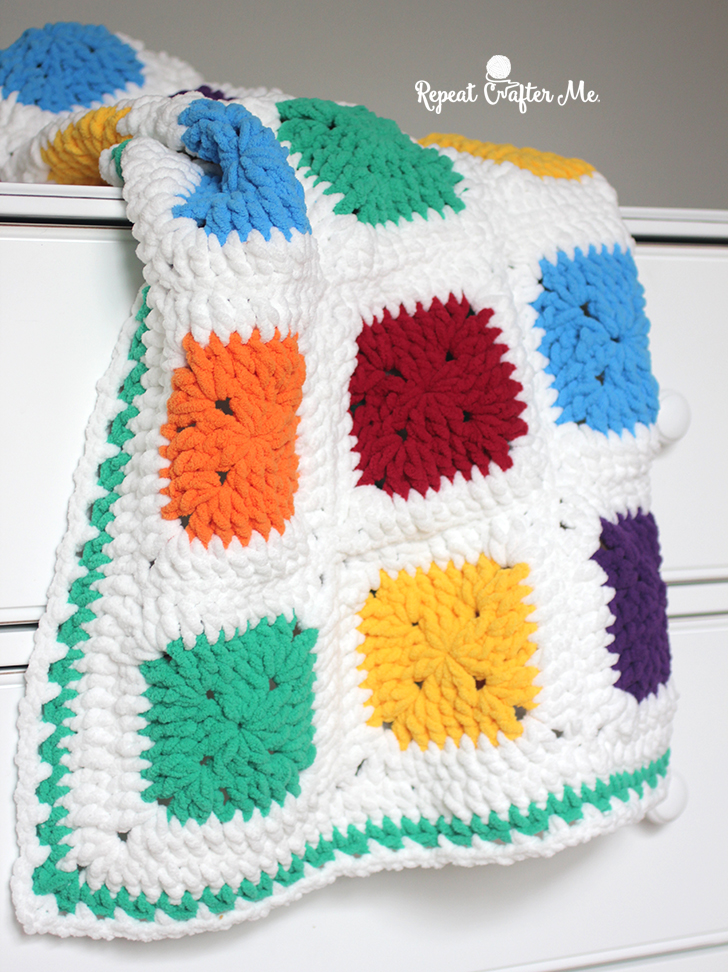 Bright And Bulky Bernat Blanket - Repeat Crafter Me