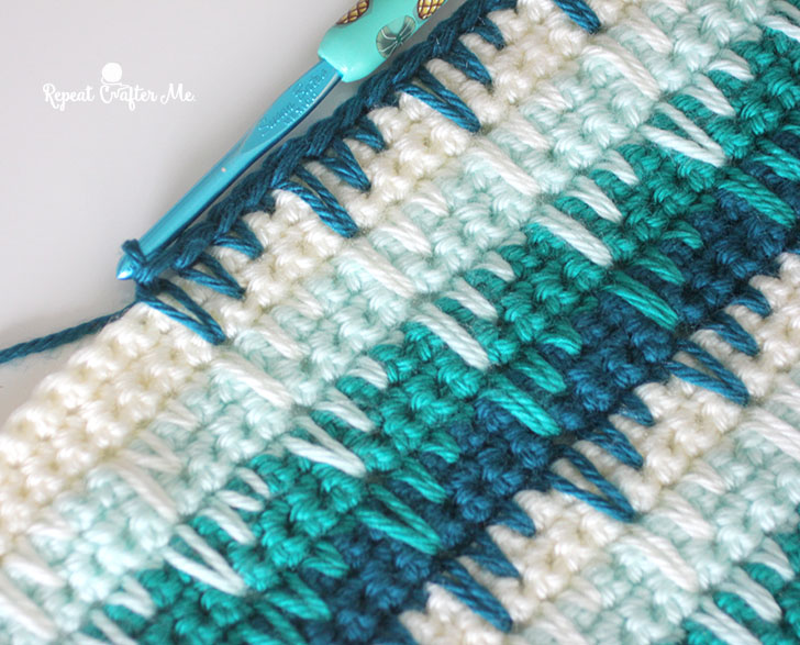 Crochet Spike Stitch Blanket - Repeat Crafter Me