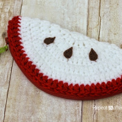 Crochet Apple Pouch Pattern