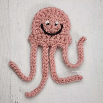 J is for Jellyfish: Crochet Jellyfish Applique