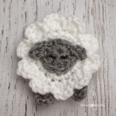 L is for Lamb: Crochet Lamb Applique