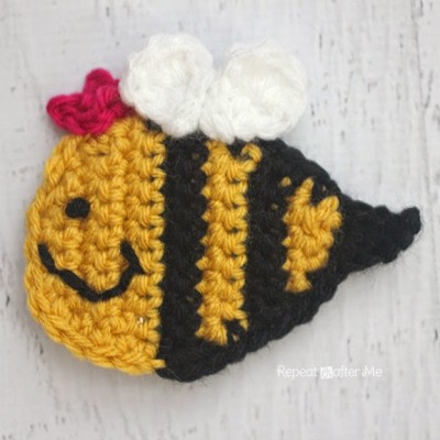 Q is for Queen Bee: Crochet Queen Bee Applique