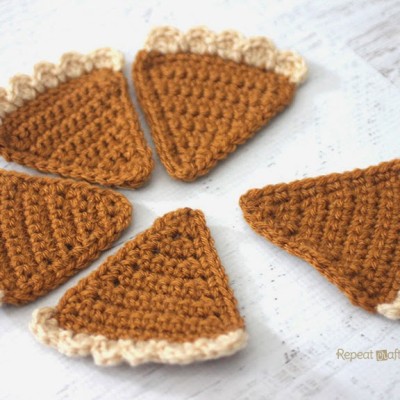 Crochet Pumpkin Pie Bunting