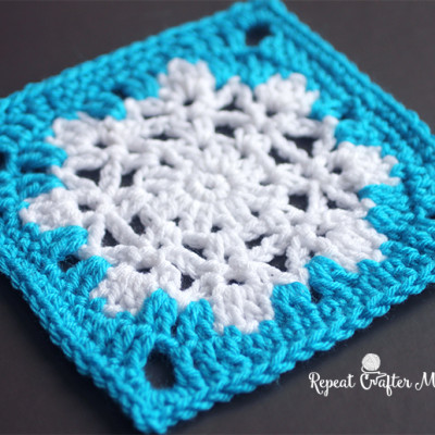 Crochet Snowflake Granny Square
