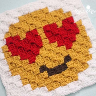 Heart Eyes Emoji C2C Crochet Square and Pixel Graph