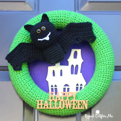 Crochet Halloween Bat Wreath