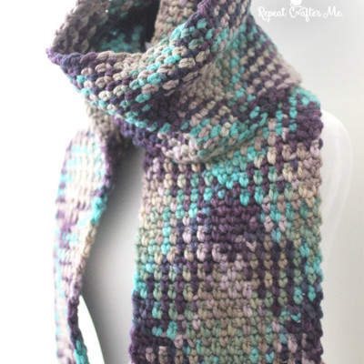 Crochet Planned Color Pooling Scarf