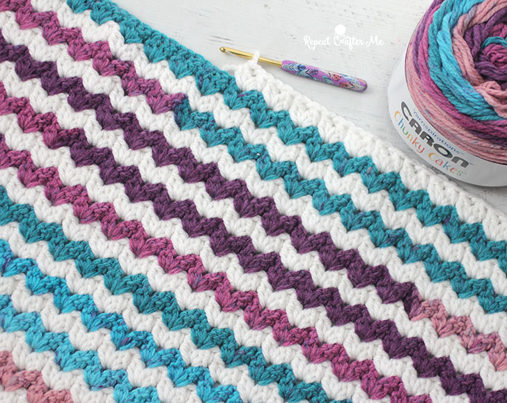 Still working ok the caron anniversary cake blanket! #crochet #crochet