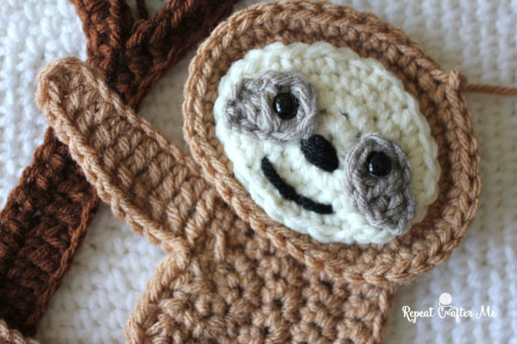 Crochet Sloth Applique - Repeat Crafter Me