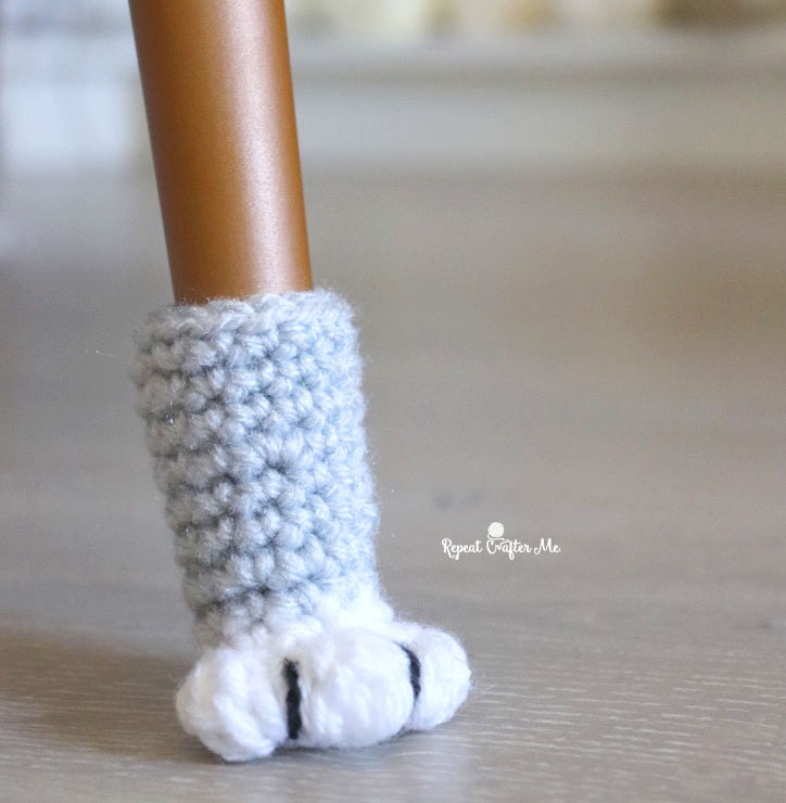 Crochet Cat Paw Chair Socks - Repeat Crafter Me