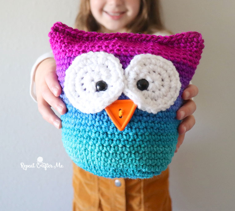 Easy Crochet Owl with Red Heart Super Saver Stripes - Repeat Crafter Me