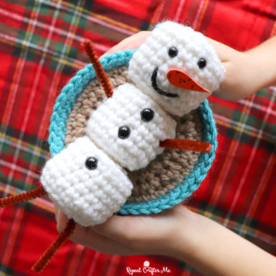 Crochet Marshmallow Snowman in a Mug