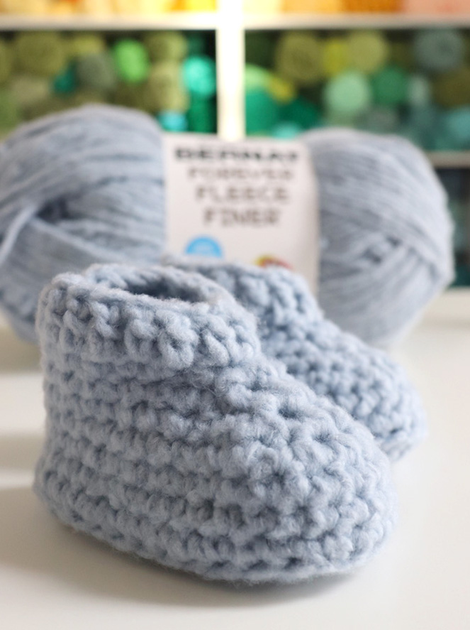 Crochet Baby Mittens and Booties with Bernat Forever Fleece Finer - Repeat  Crafter Me