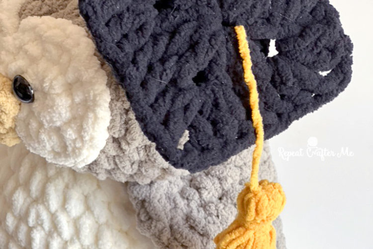 Crochet Mini Graduation Cap
