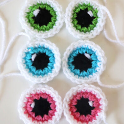 Crochet Cartoon Eyes