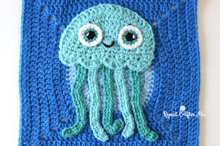 Crochet Jellyfish – Under the Sea CAL Square 3