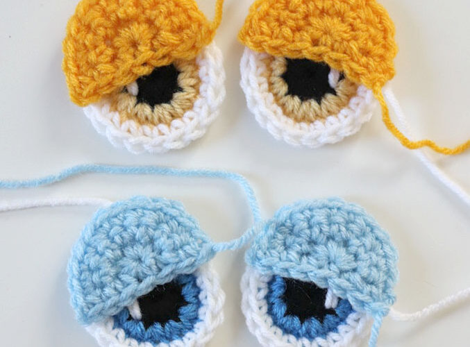 Sleepy Crochet Cartoon Eyes