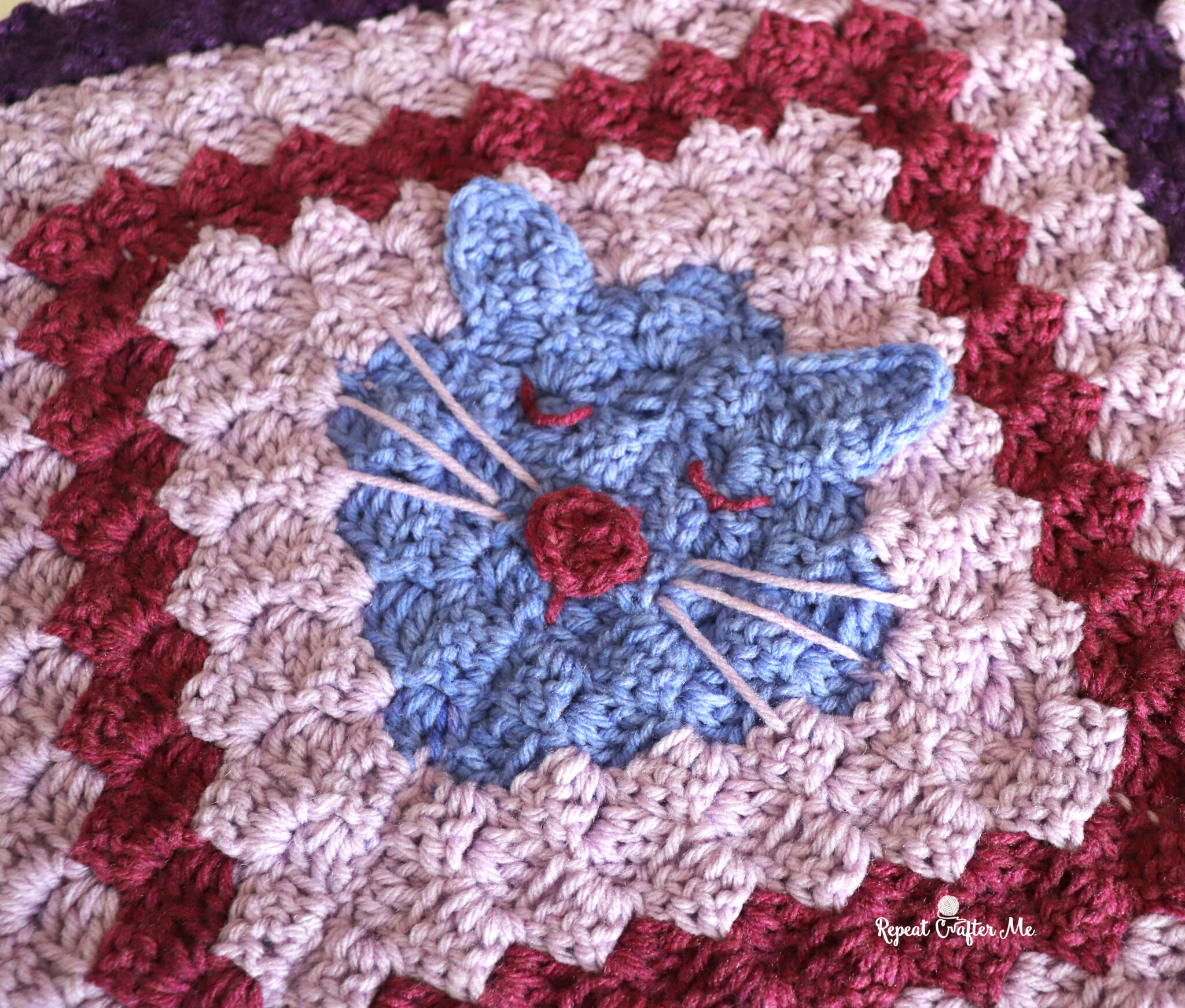 Purr-fectly Playful: My Cat & Mouse Red Heart All In One Quilt Motif ...