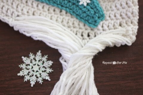 Crochet Snow Queen Hat Pattern - Repeat Crafter Me display picture 3