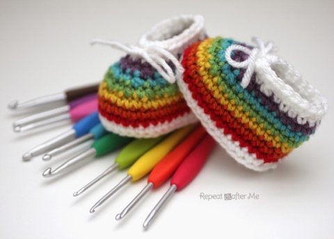 Clover Amour Crochet Hook - The Little Yarn Store