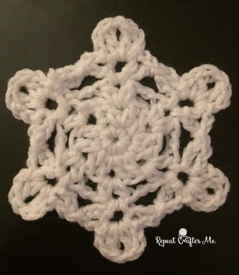 How to Crochet my Mini Snowflake - Version 2 
