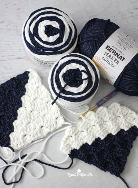 Bernat Maker Outdoor Crochet Pillow Repeat Crafter Me - Bernat Home Decor Yarn Projects