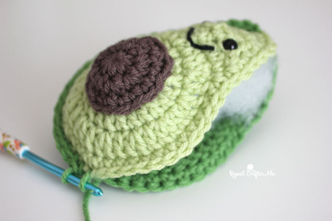 Crochet Avocado - Repeat Crafter Me