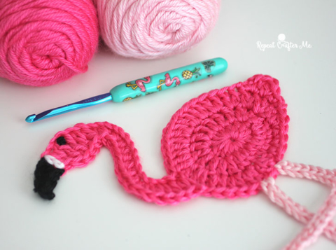 Crochet Flamingo Applique - Repeat 