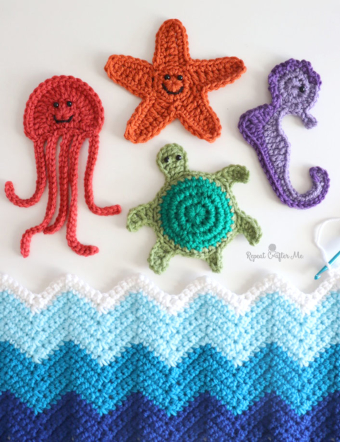 Easy Crochet Chevron Blanket - Repeat Crafter Me