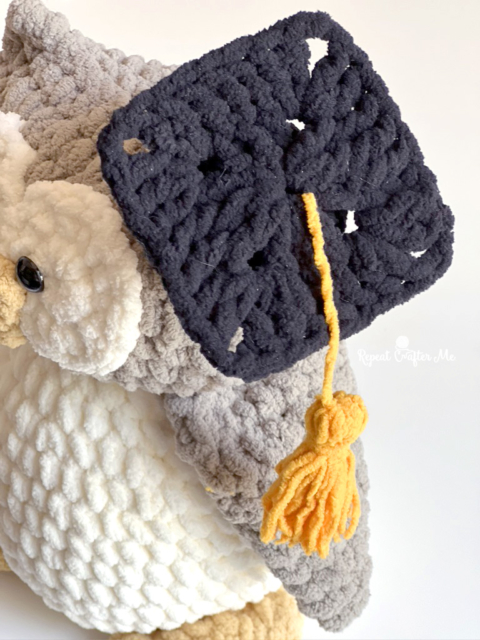 Crochet Mini Graduation Cap - Repeat 