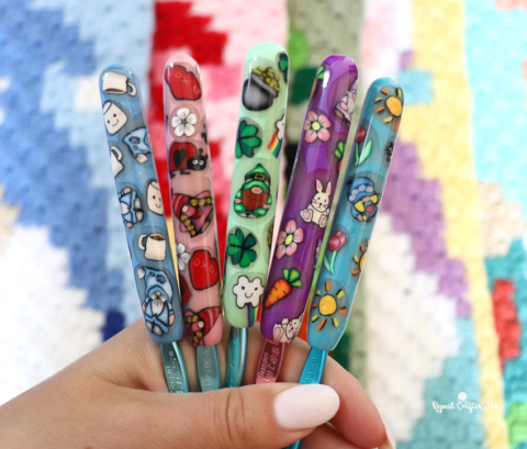 Repeat Crafter Me - The Counting Crochet Hook! I need this in my life!