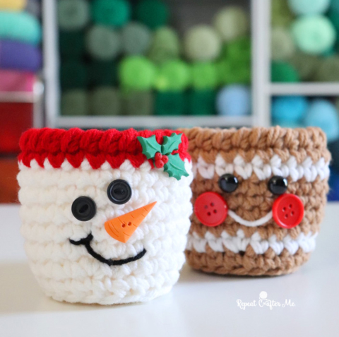 Christmas Crochet Cups - Repeat Crafter Me