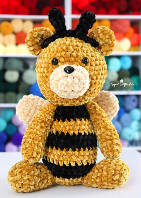 What one skein of “Baby Bee Sweet Delight” yielded on 3inch teddy bears. :  r/crochet