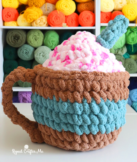 Crochet Cocoa Mug Storage Basket with Bernat Blanket BIG - Repeat